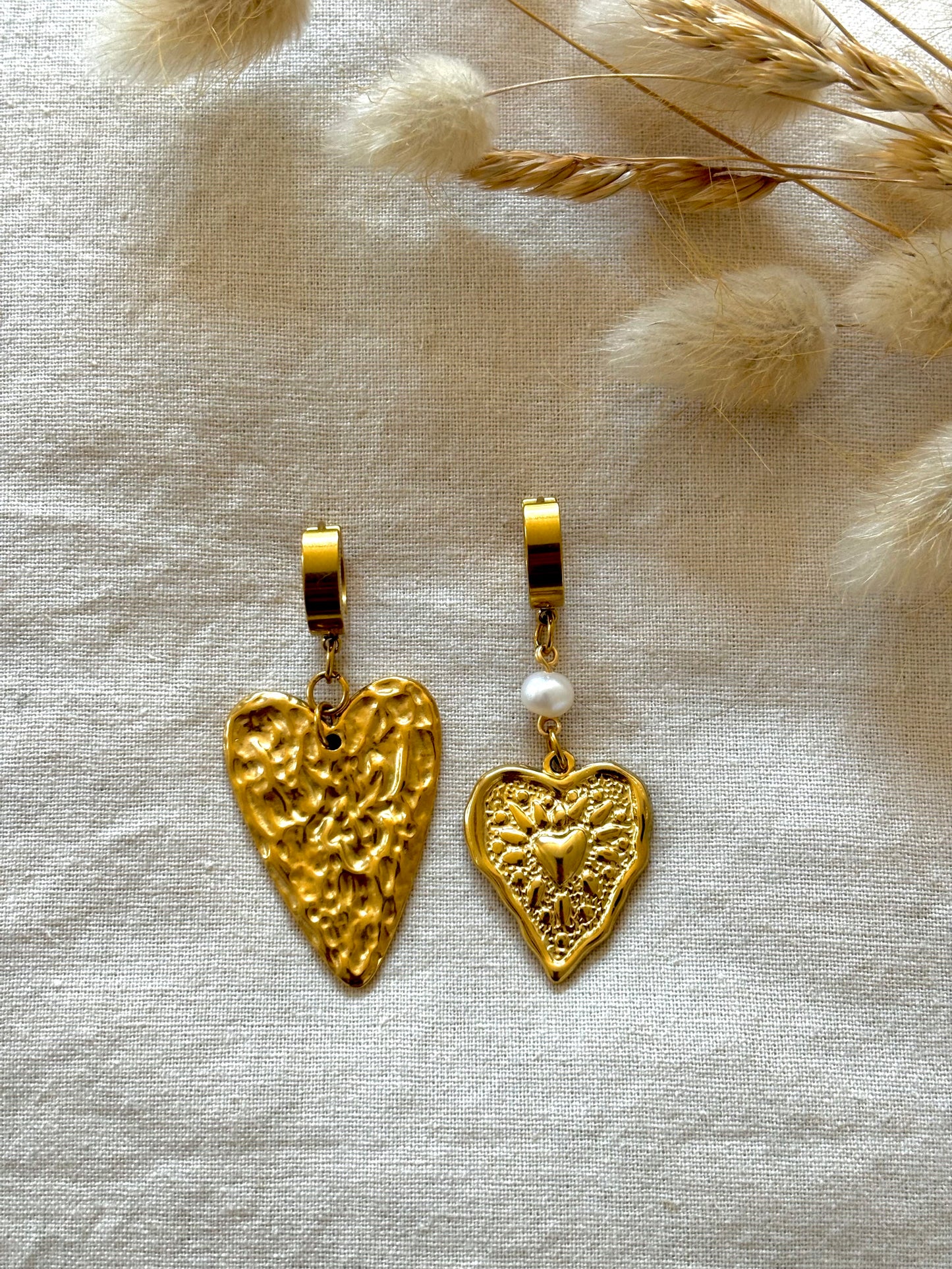 Boucles d'oreilles
Boucles d'oreilles pendantes
boucles d'oreilles en acier inoxydable
Boucles d'oreilles asymétrique
Bijou fait main
Cœur en acier inoxydable
Bijoux
Bijou cœur
Amour